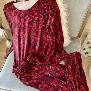 IMAN Red Snake Print Pajama Set